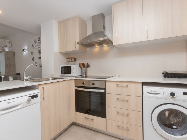 Search and Stay destination Calafell, CT - Spain from AU$ 255. Karma