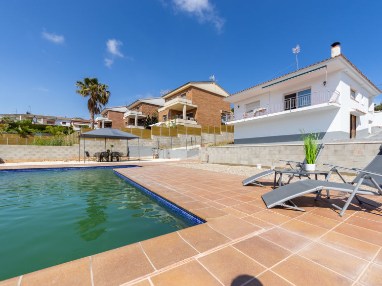 Search and Stay destination Calafell, CT - Spain from AU$ 400. Montserrat