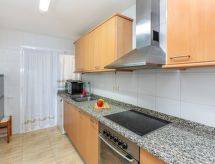 Aan zee: appartement met zeezicht in centrum Calafell - thumbnail 4