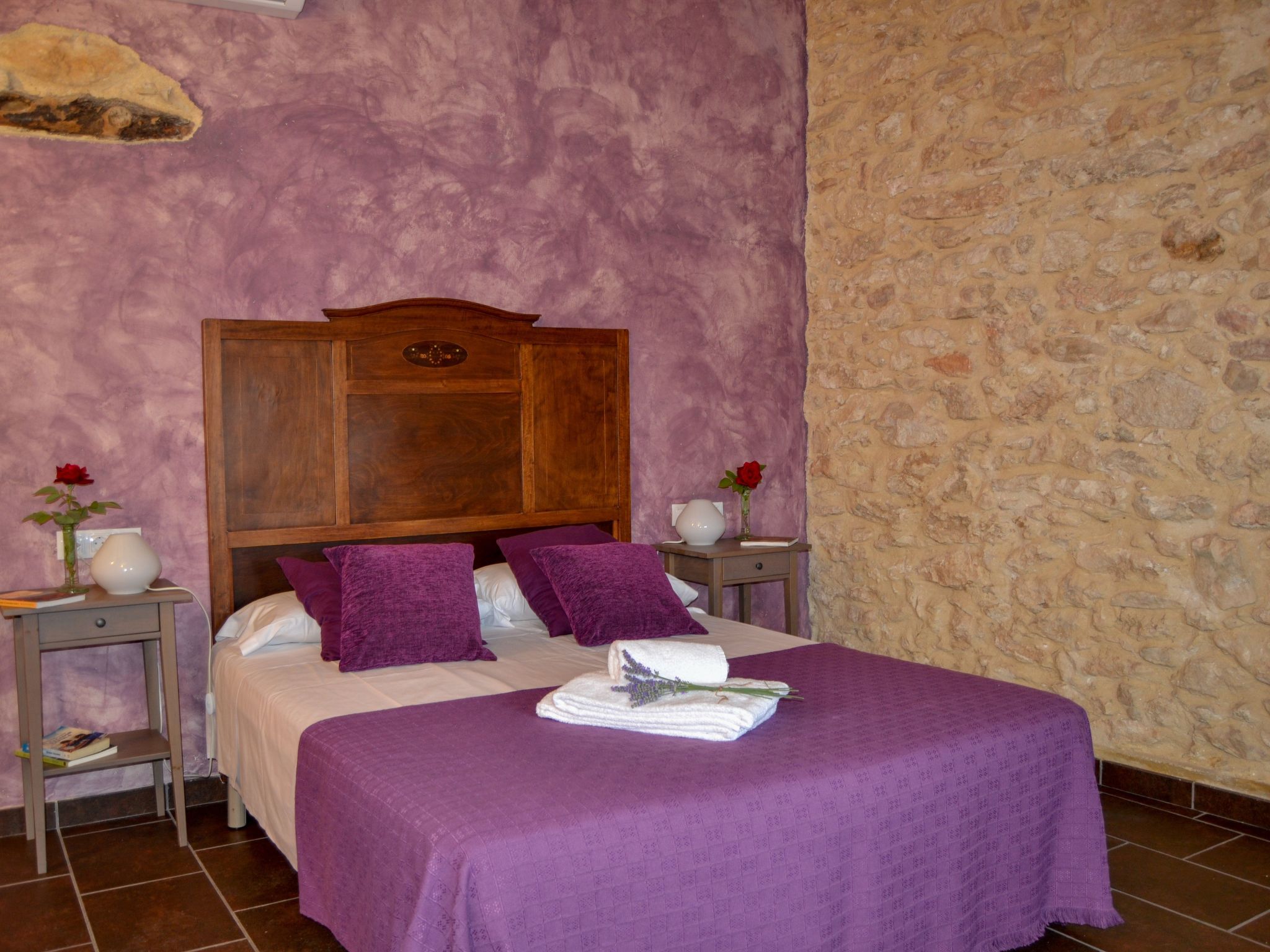 Els Cups, casa rural-Image-tags.info