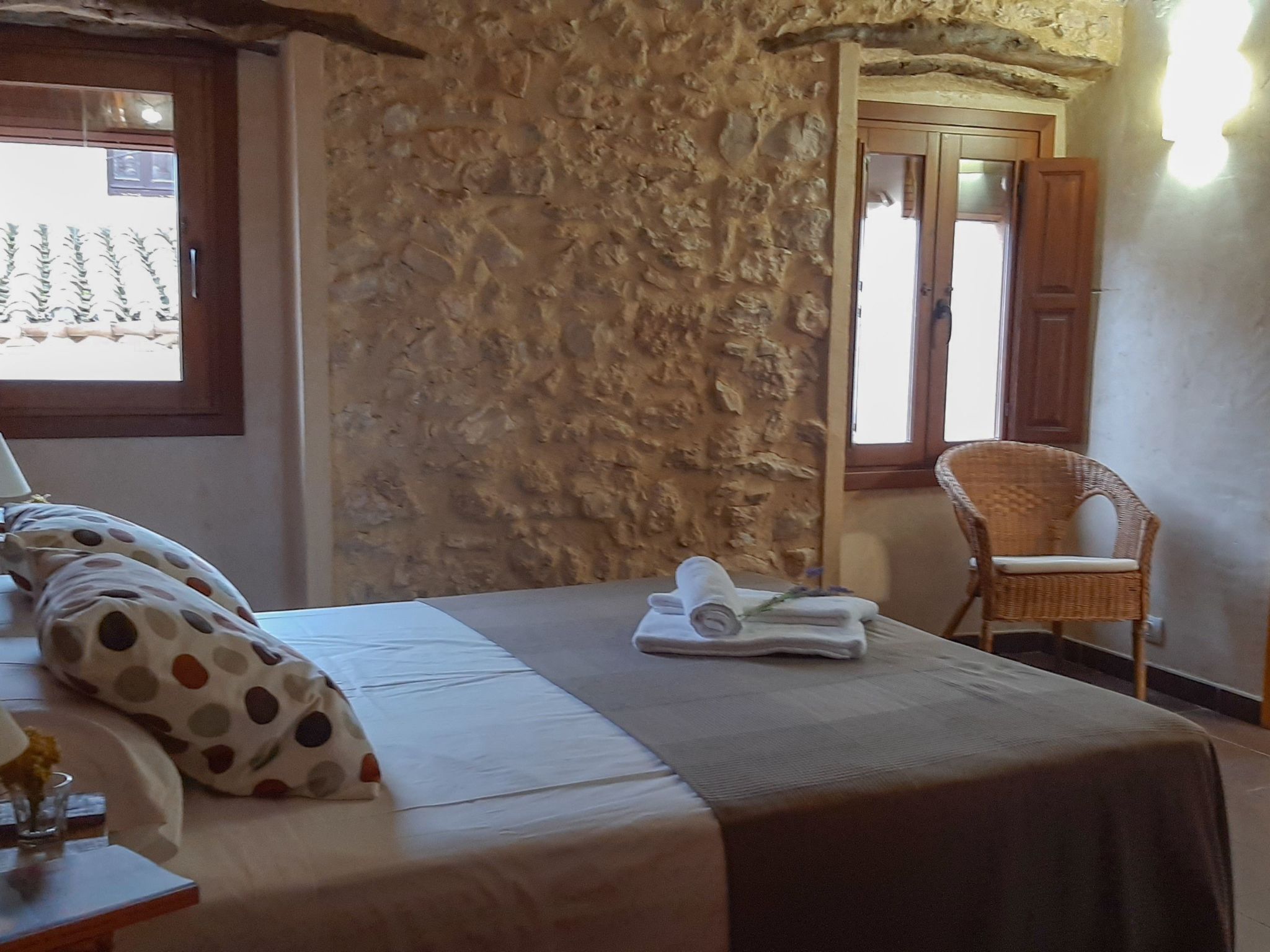 Els Cups, casa rural-Image-tags.info