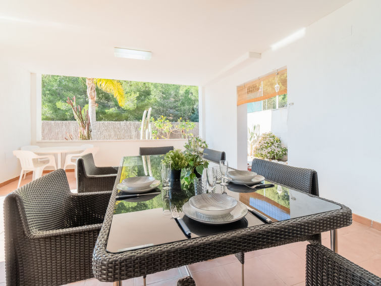 Search and Stay destination Roda de Berà, CT - Spain from AU$ 681. Mimi