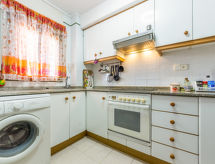 Strandappartement Solarium III in Torredembarra, 20 meter van zee - thumbnail 4