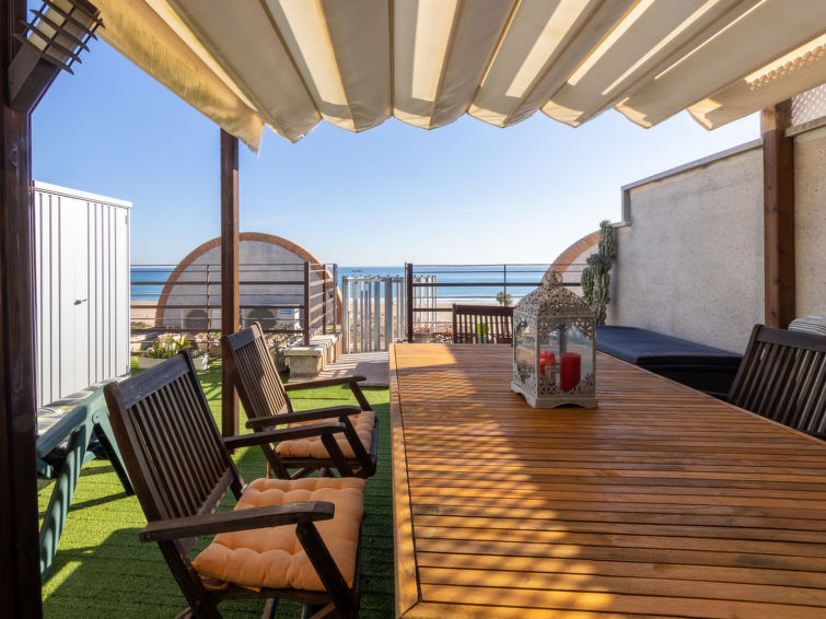 Search and Stay destination Torredembarra, CT - Spain from AU$ 178. Solarium III