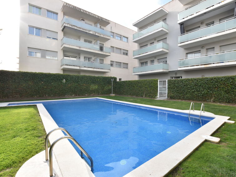 Search and Stay destination Torredembarra, CT - Spain from AU$ 291. Oliveres