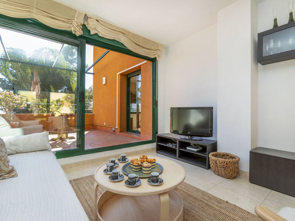 Vistamar — Living Room