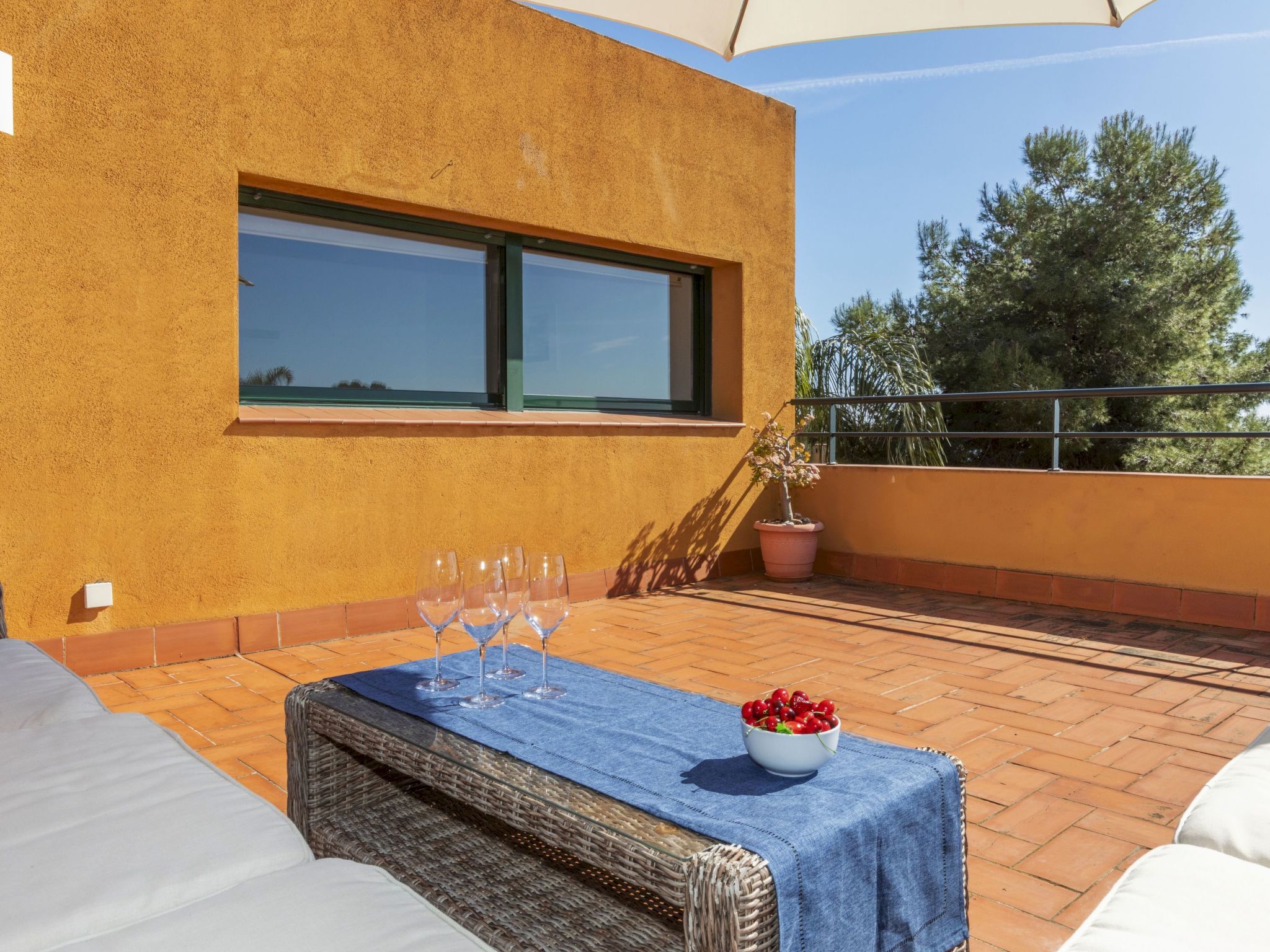 Op 1,0 km van zee: Ruim vakantiehuis Vistamar in Torredembarra - foto 24
