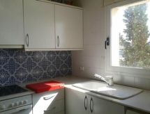 Zonovergoten appartement direct aan zee in Sant Salvador, Costa Dorada - thumbnail 5