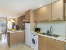 Gudrum: Stijlvol appartement op slechts 25 meter van het strand van La Pineda - thumbnail 4