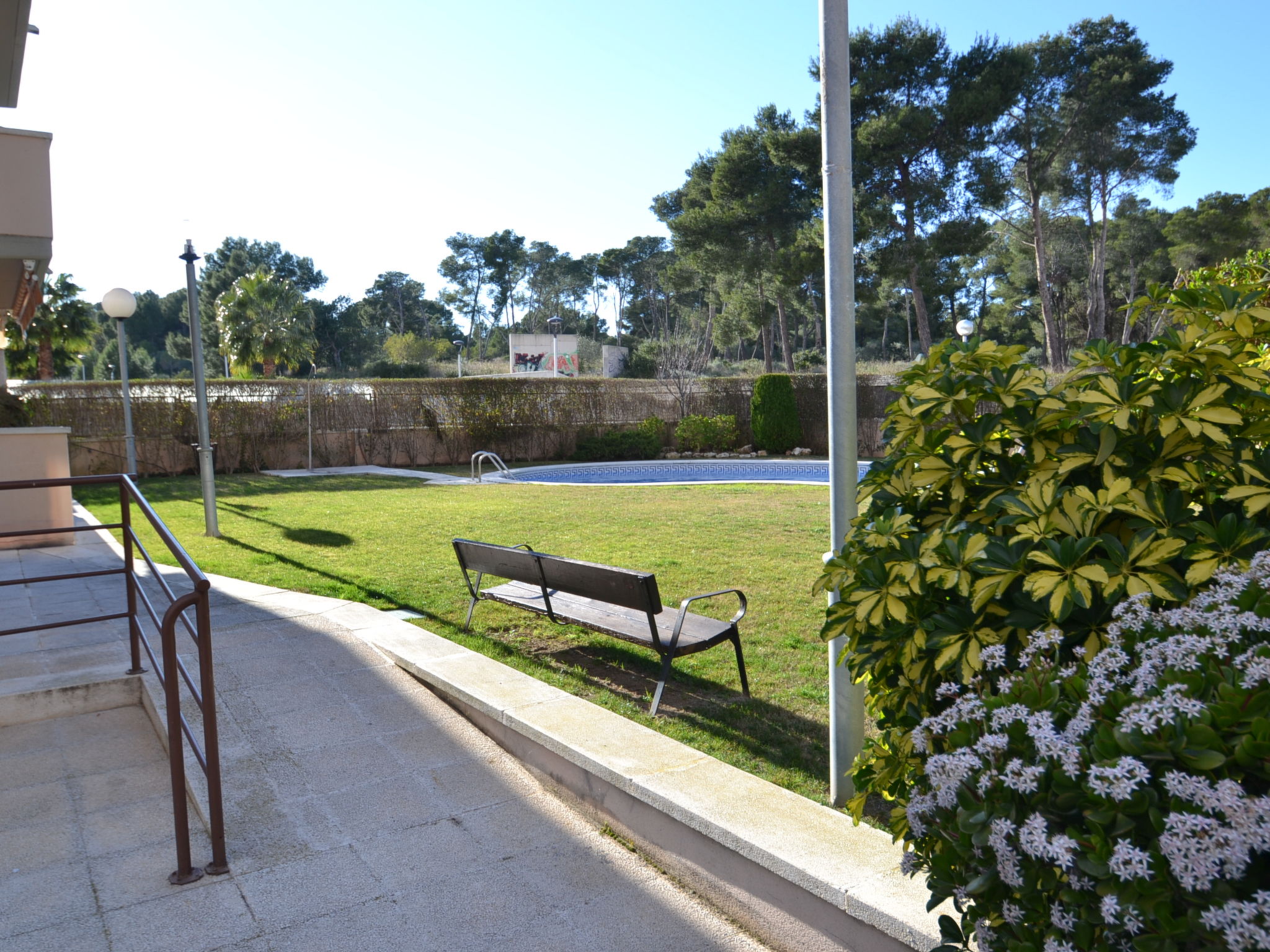 Zonovergoten appartement in La Pineda, 450 meter van het strand - foto 19