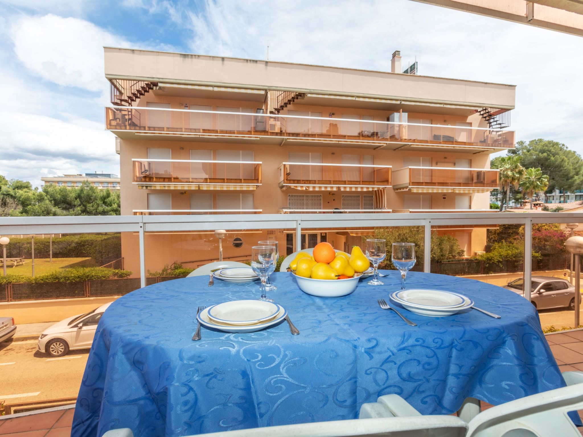Zonovergoten appartement in La Pineda, 450 meter van het strand - foto 2