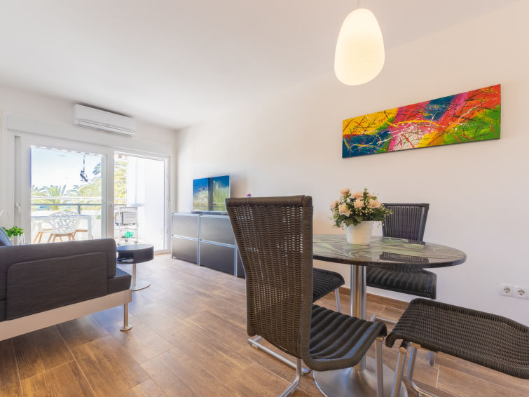 Search and Stay destination Salou, CT - Spain from AU$ 250. Rodas