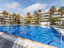 Aquaria in Salou: Ruim appartement vlakbij strand en PortAventura - thumbnail 1