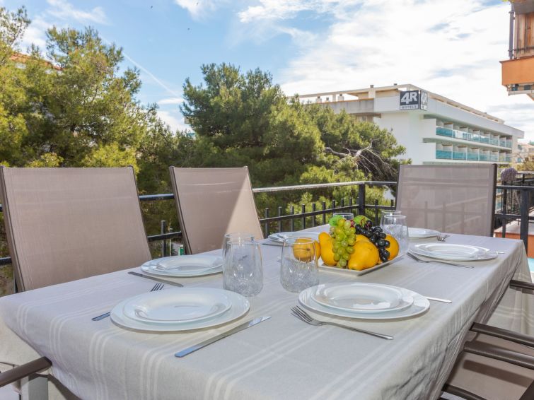 Turo Park Apartment in Salou