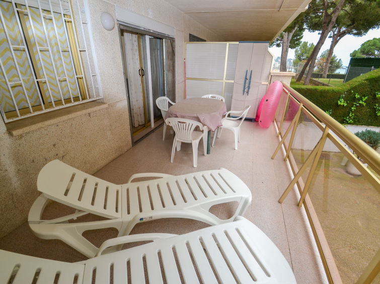 Search and Stay destination Salou, CT - Spain from AU$ 177. Cala Dorada 1