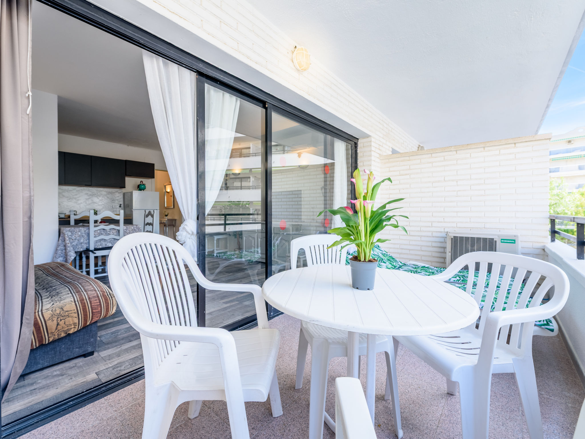 Photo of Riviera Park J 22