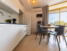 Centraal appartement in Salou met zwembad, op 500m van het strand - thumbnail 3