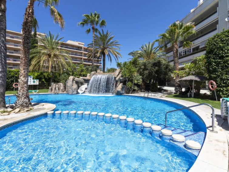 Op 800 m van zee: Comfortabel appartement in Salou voor 4 personen in Salou