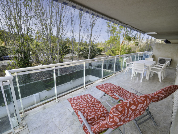Search and Stay destination Salou, CT - Spain from AU$ 244. Village Park 2