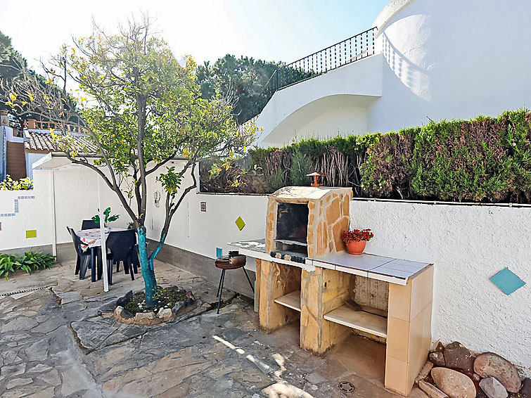Search and Stay destination Cambrils, CT - Spain from AU$ 418. Solimar Cambrils