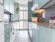 Reus Mediterrani: Familieappartement aan zee in Cambrils met zwembad - thumbnail 4