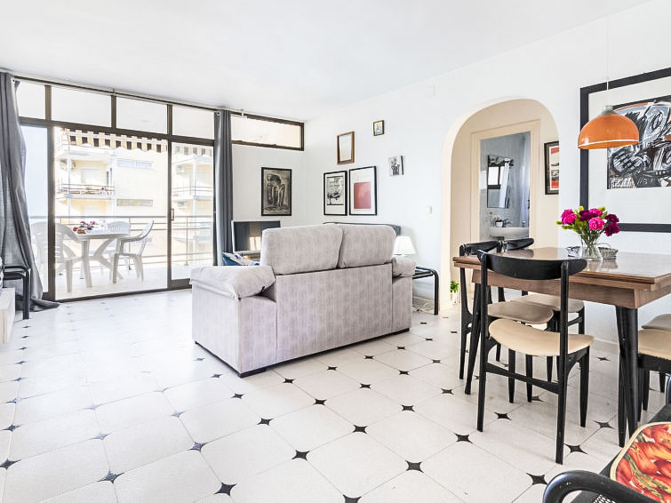 Horta del Mar Apartment in Cambrils