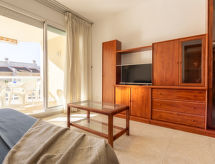 Luxe appartement aan zee in Cambrils, 100m van het strand - thumbnail 4