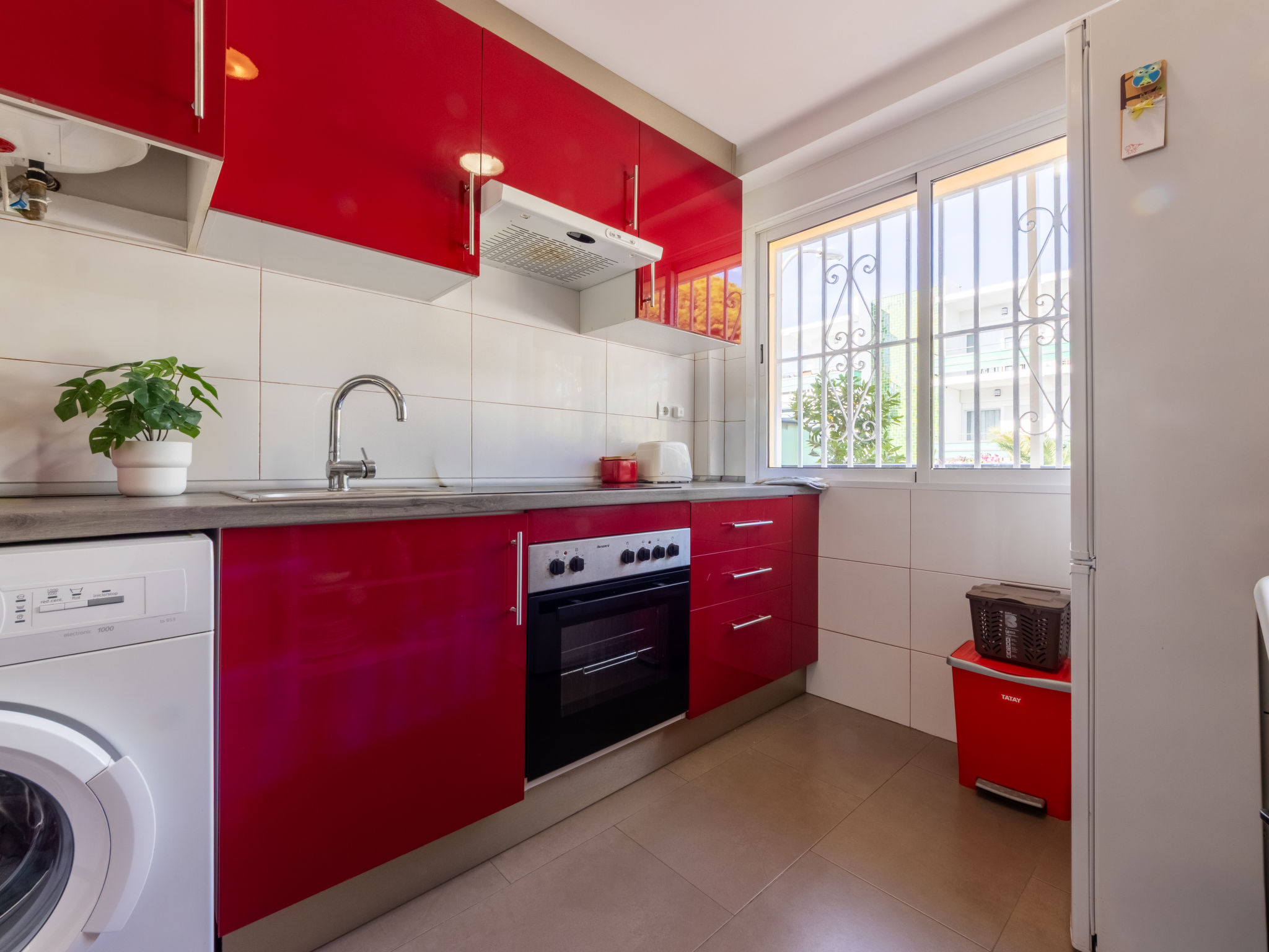 Virgen del Pilar-Binnen