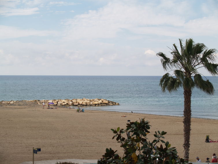 Photo of Cambrils Port