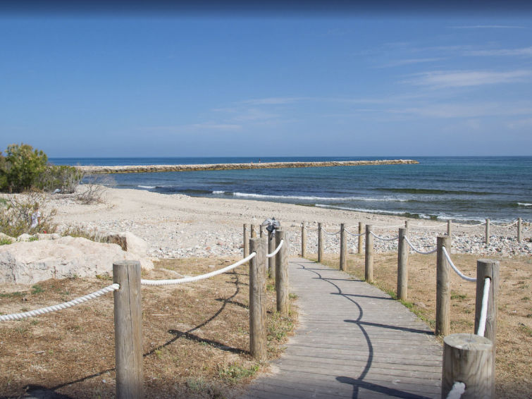 Photo of Cambrils Port