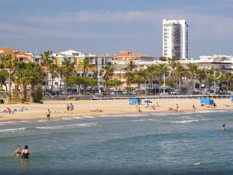 Photo of Cambrils Port