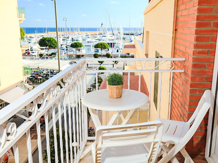 Cambrils Drassanes Apartment in Cambrils