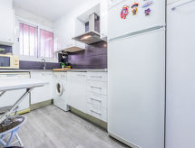 Zonnig appartement in Cambrils, 300m van het strand - thumbnail 4