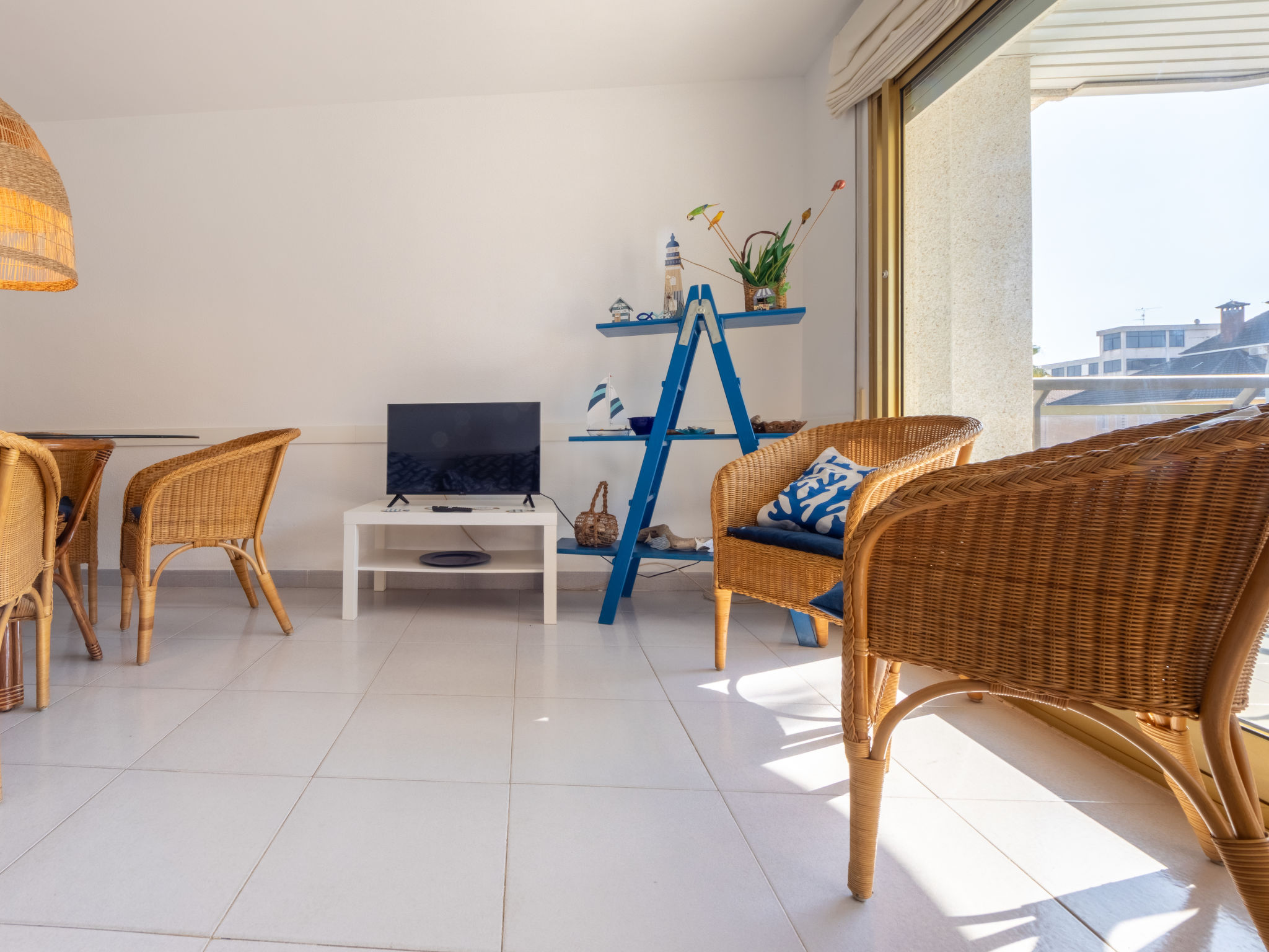 Cambrils Park B - Drinnen