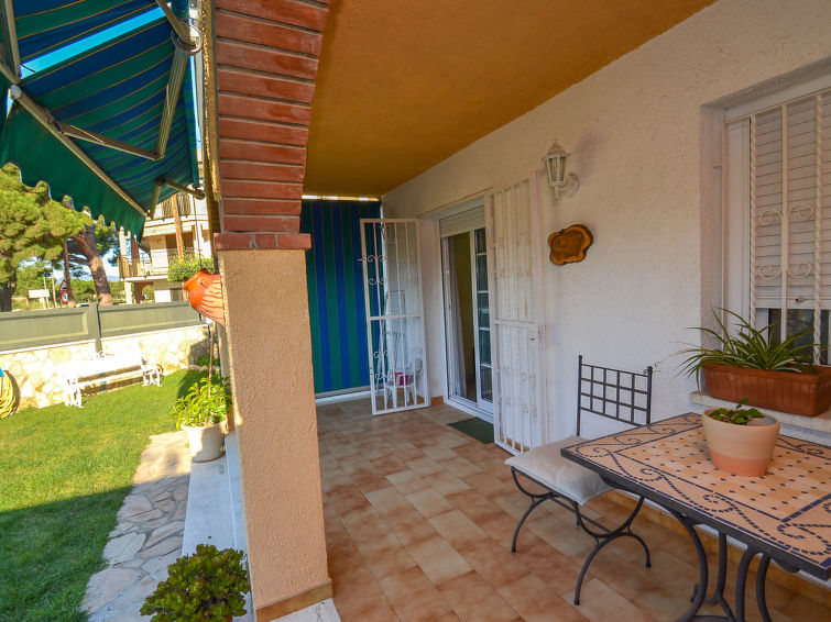 Search and Stay destination Cambrils, CT - Spain from AU$ 387. Cuco
