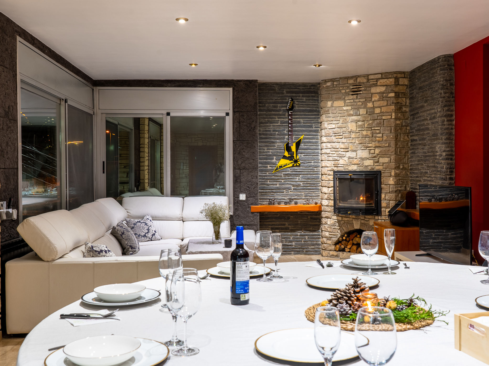 Photo of Villa Luxury Rock Tirri