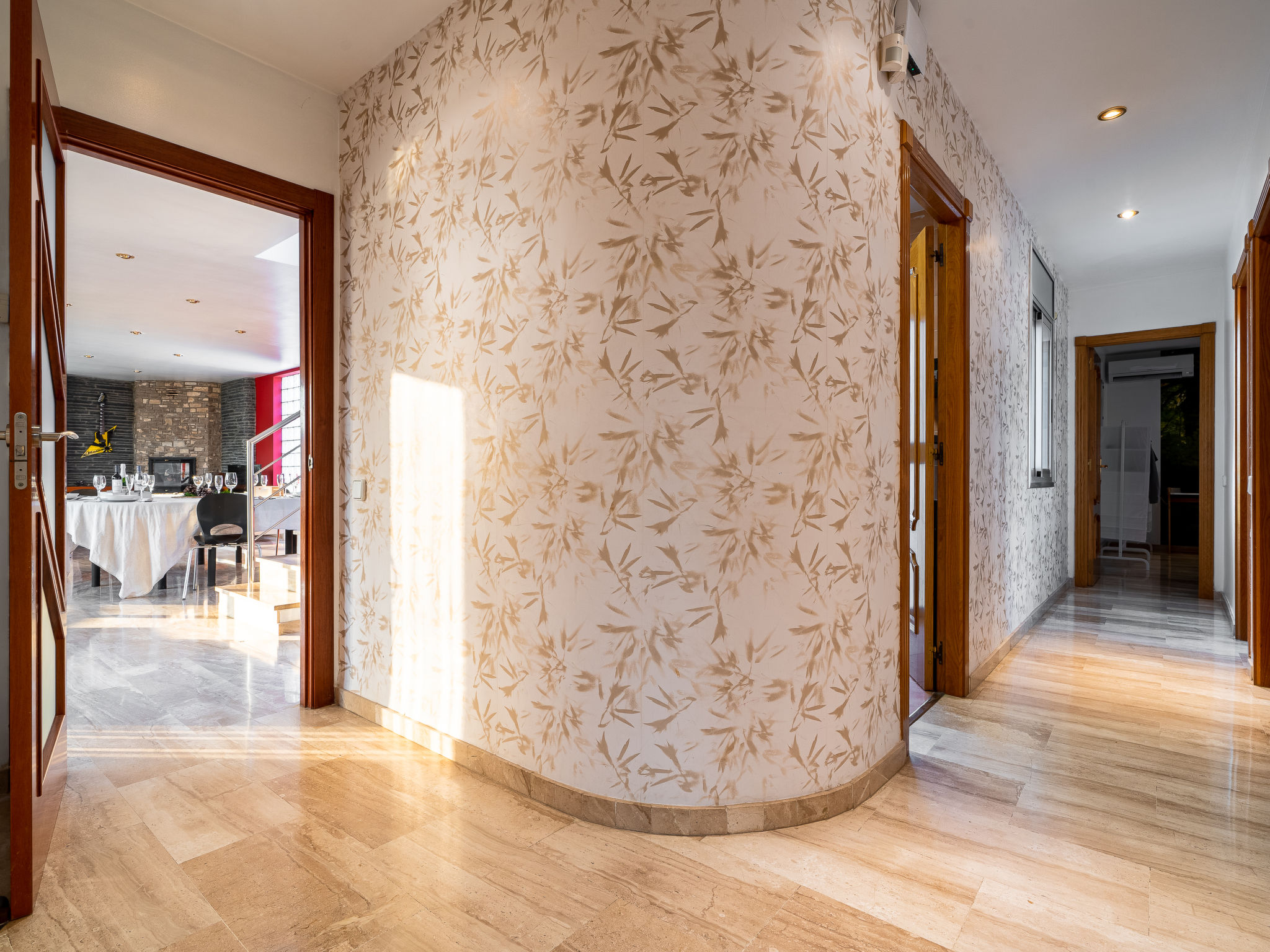 Photo of Villa Luxury Rock Tirri