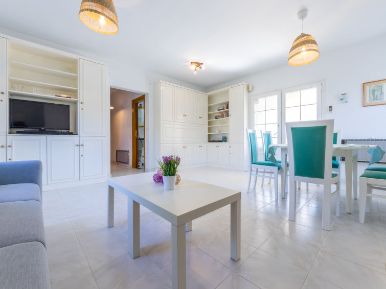 Search and Stay destination Cambrils, CT - Spain from AU$ 334. El Dorado Playa - Villa Barre
