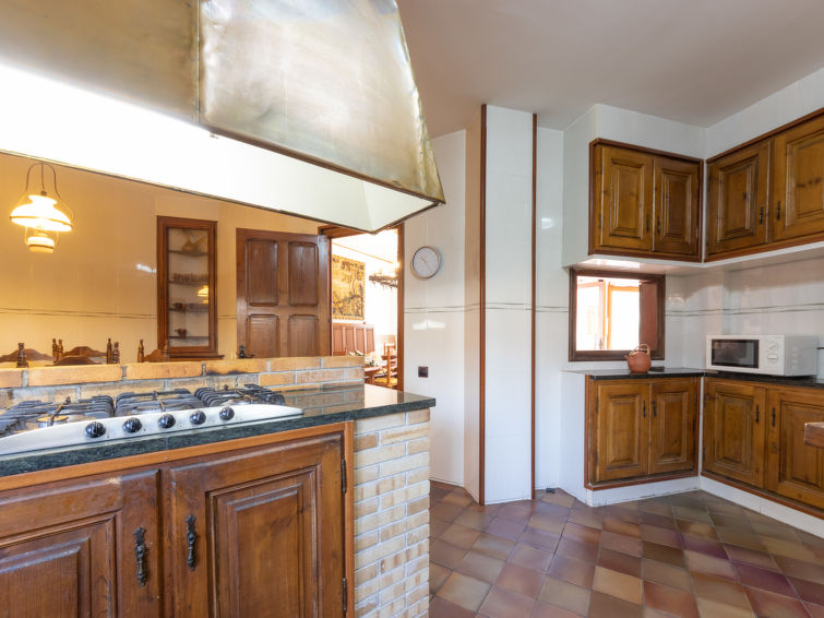 Search and Stay destination Cambrils, CT - Spain from AU$ 409. Casa Alexandra