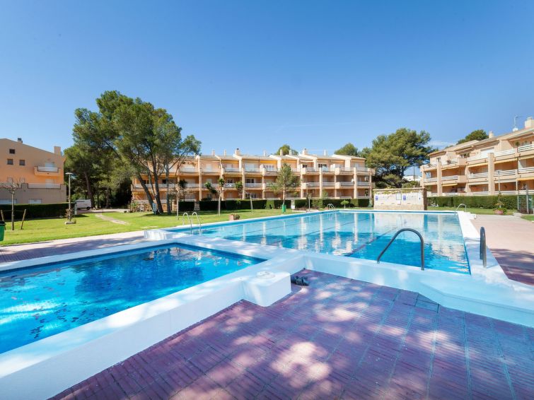 Search and Stay destination Mont-roig del Camp, CT - Spain from AU$ 198. Guardamar