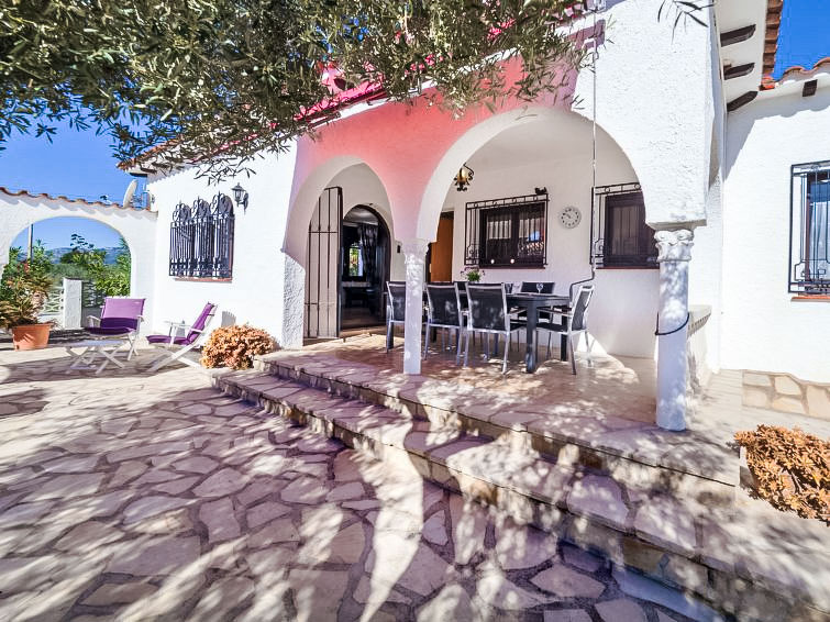 Search and Stay destination Mont-roig del Camp, CT - Spain from AU$ 379. Rustical Mont Roig