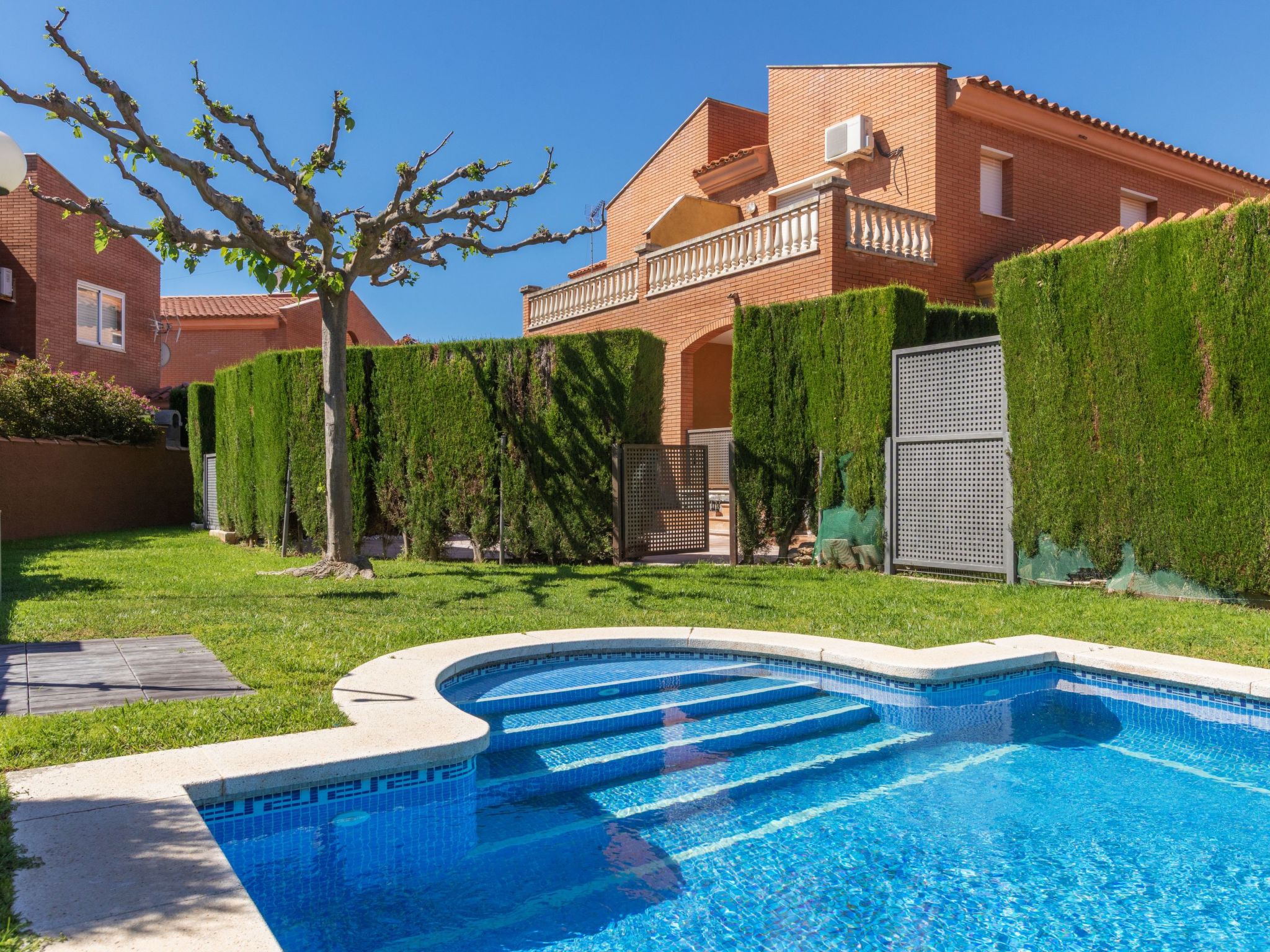 Photo of Villa Aragon