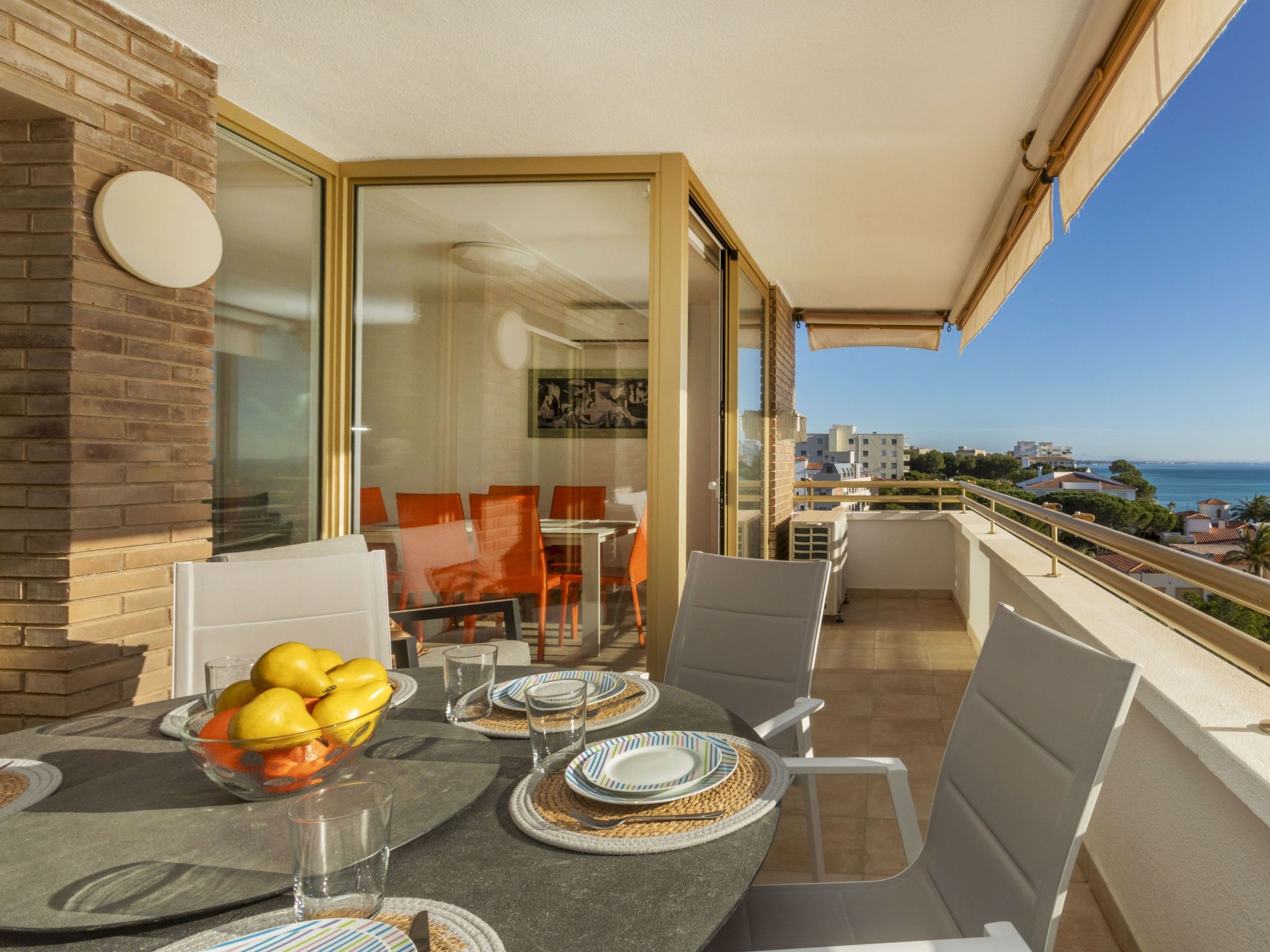 Photo of Los Delfines