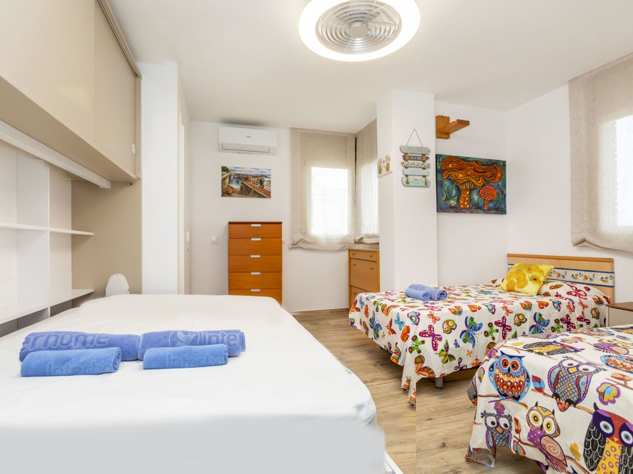 Photo of Los Delfines