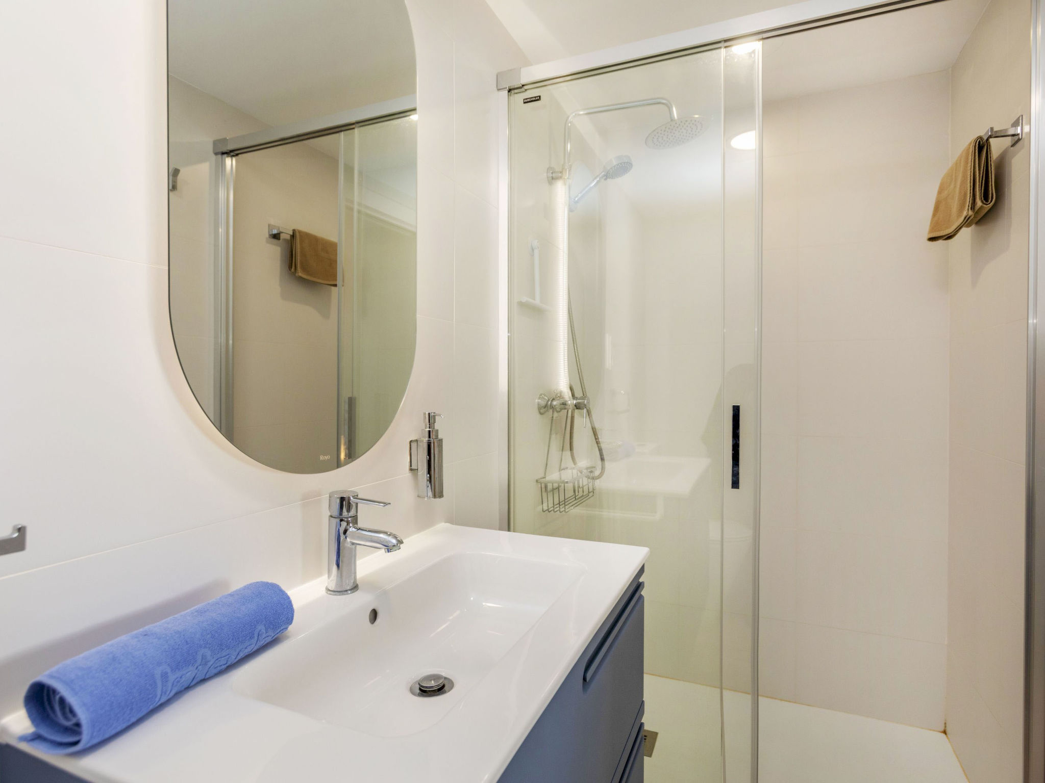 Photo of Los Delfines