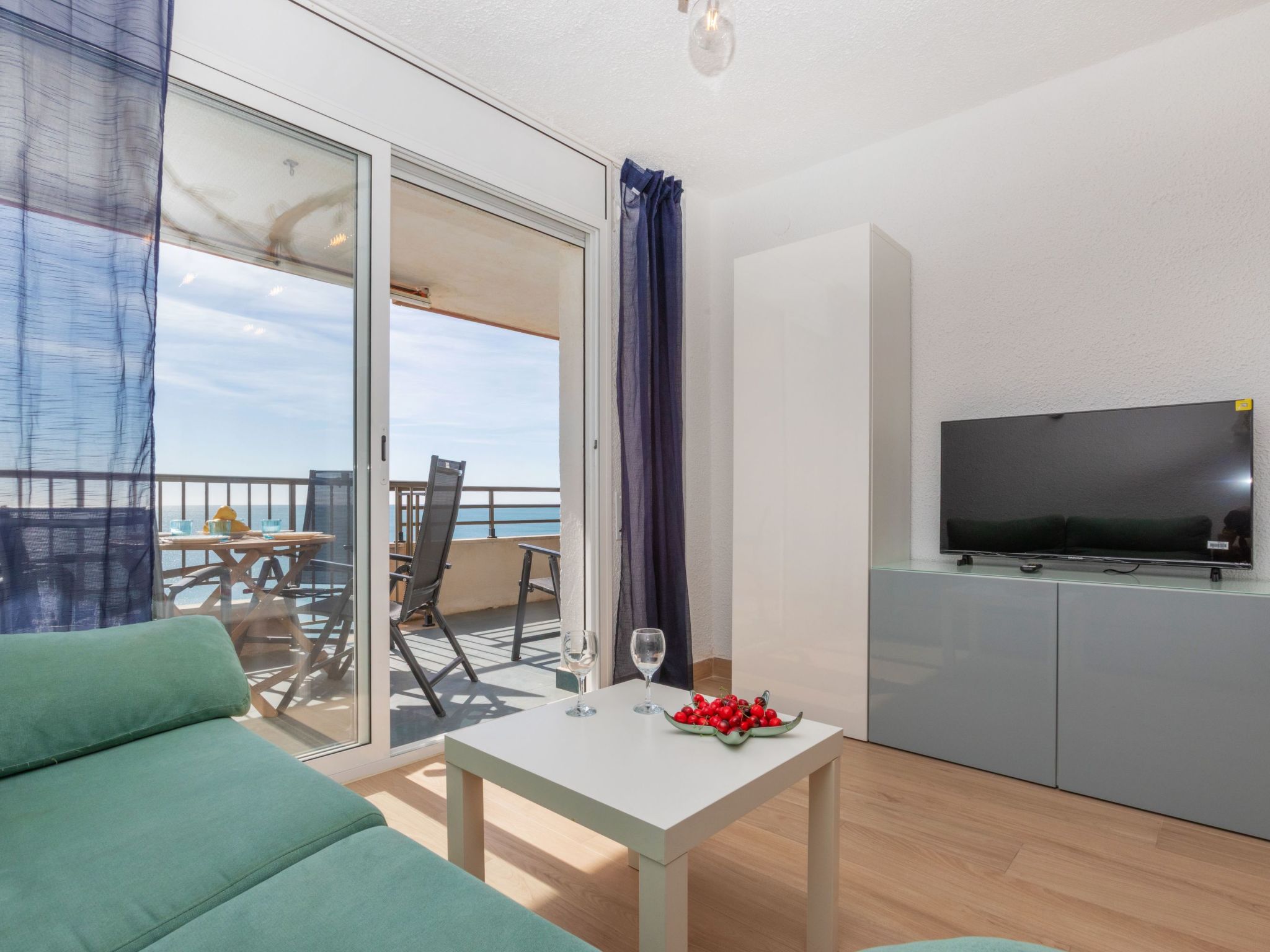 Photo of Miami Palace II