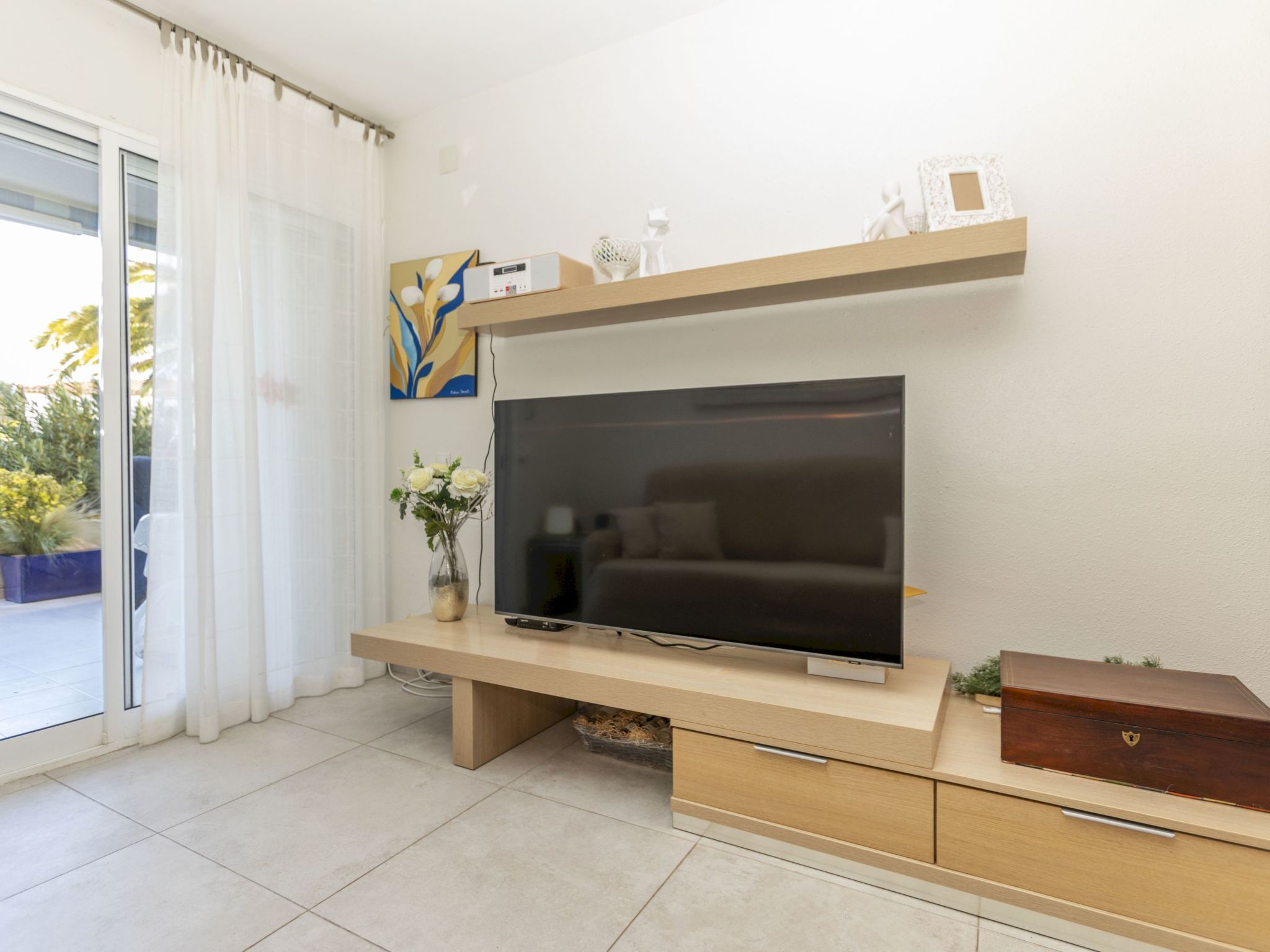 Los Pelicanos V-Inside