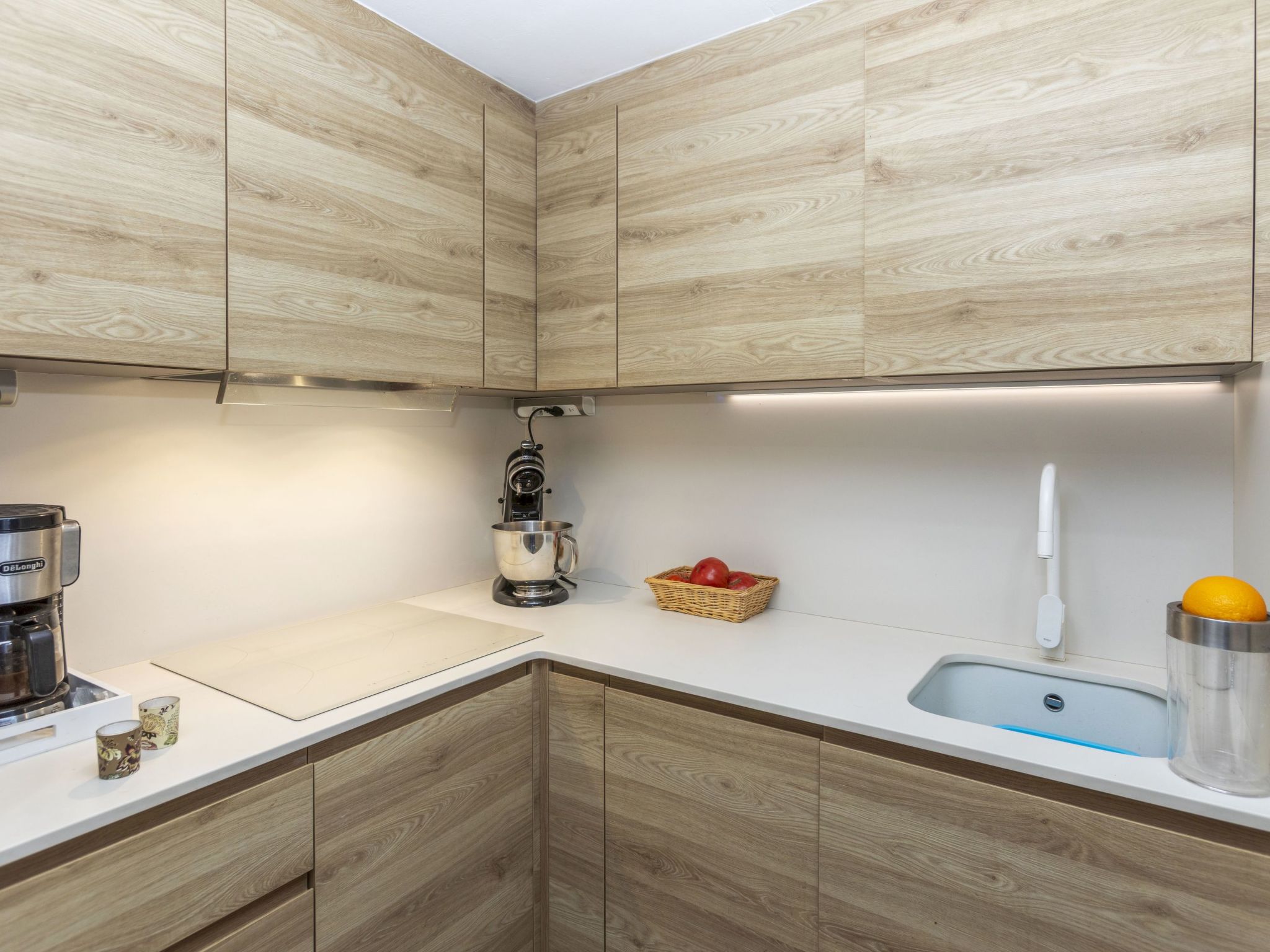 Los Pelicanos V-Inside