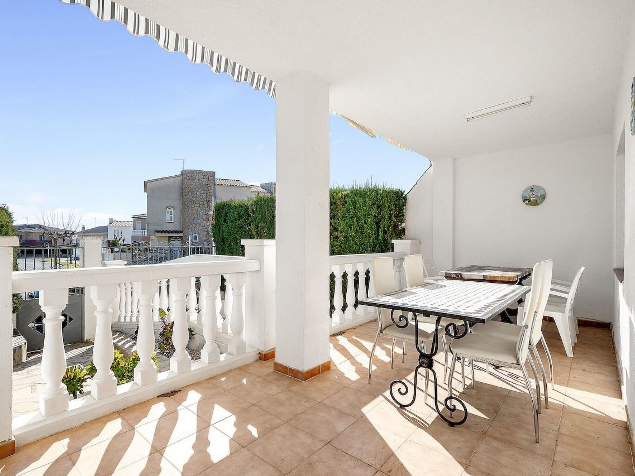 Mit Privatpool, Garten, in Strandnähe