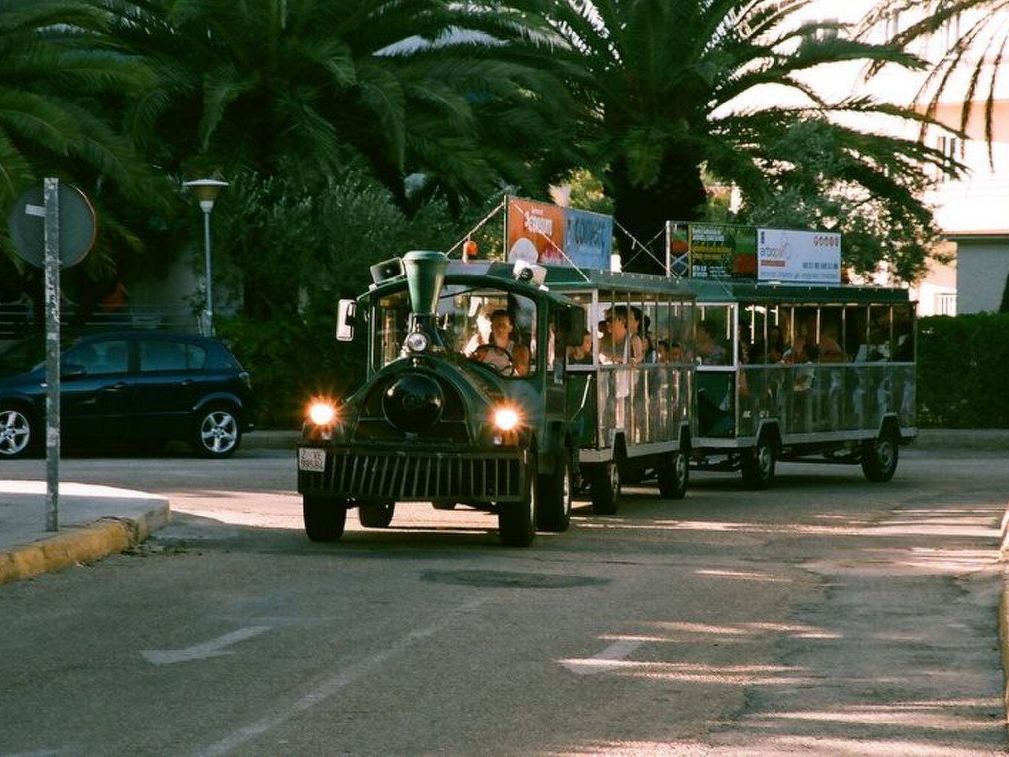 Mit Privatpool, Garten, in Strandnähe-Outside